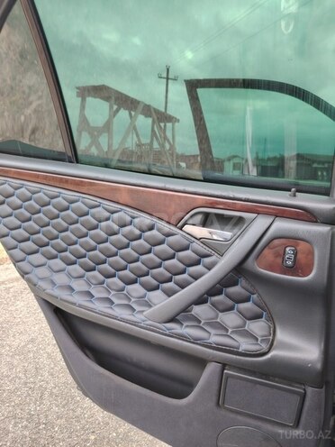Mercedes E 240 1999, 385,760 km - 2.4 l - Astara