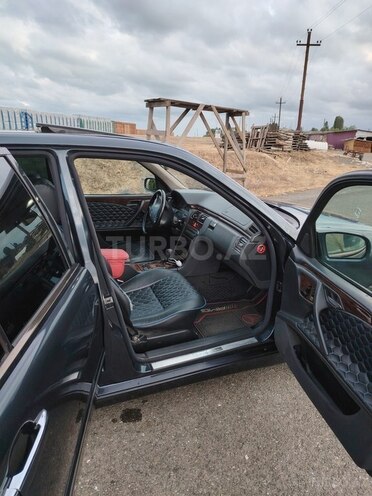 Mercedes E 240 1999, 385,760 km - 2.4 l - Astara