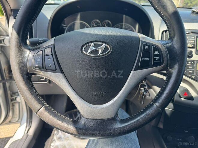 Hyundai i30 2009, 316,001 km - 1.6 л - Tovuz