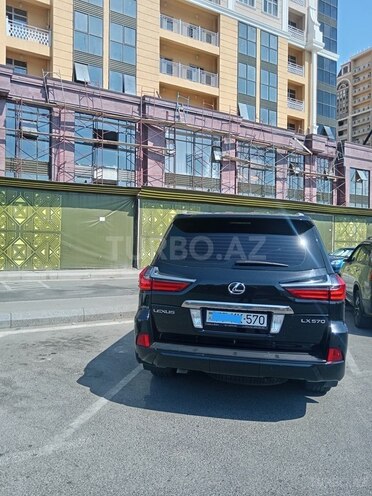 Lexus LX 570 2017, 226,000 km - 5.7 l - Bakı