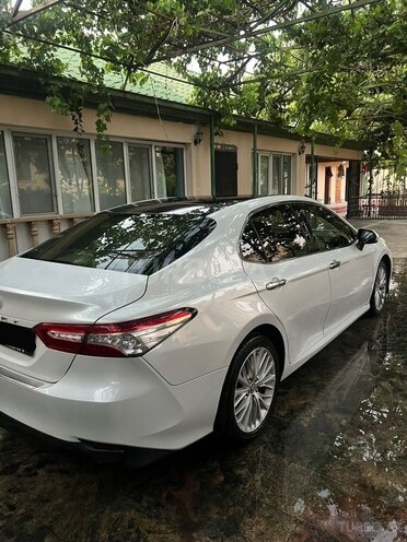 Toyota Camry 2018, 220,000 km - 2.5 l - Bakı