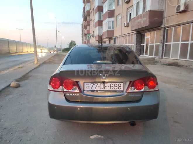 Honda Civic 2007, 330,000 km - 1.3 л - Bakı