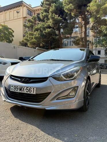 Hyundai Elantra 2015, 211,000 km - 1.6 л - Bakı