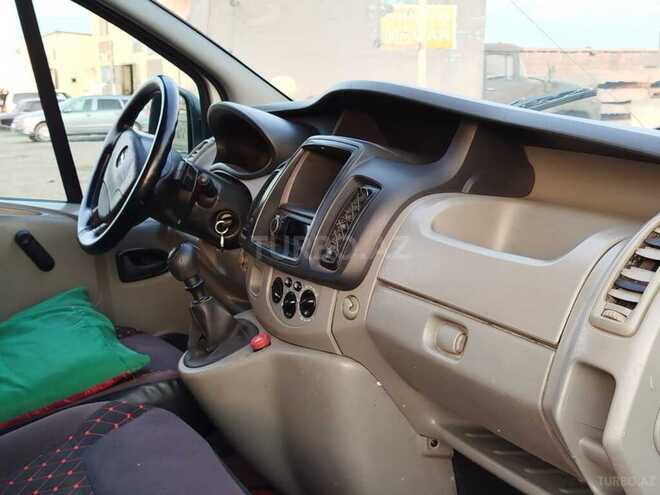 Opel Vivaro 2011, 211,245 km - 2.0 l - Bərdə