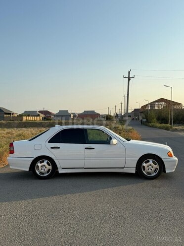Mercedes C 180 1997, 399,000 km - 1.8 l - Şirvan
