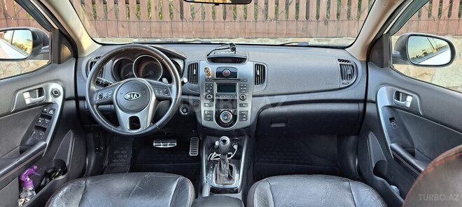 Kia Cerato 2011, 285,000 km - 2.0 l - Bakı