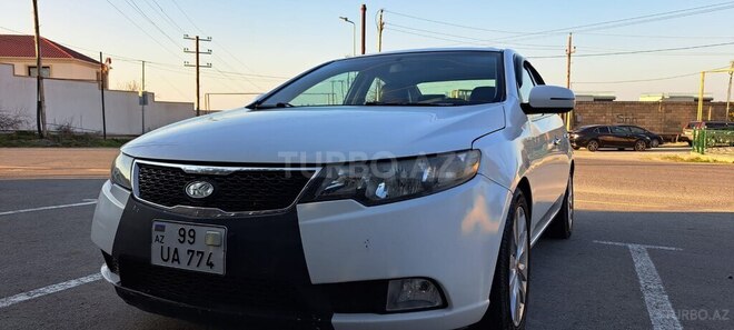 Kia Cerato 2011, 285,000 km - 2.0 l - Bakı