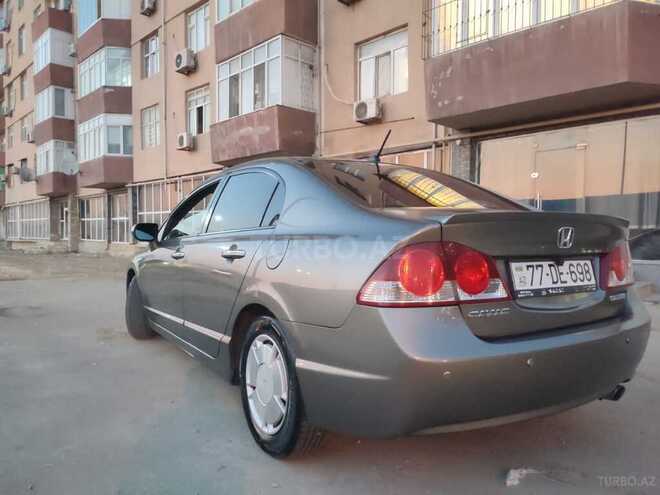 Honda Civic 2007, 330,000 km - 1.3 l - Bakı