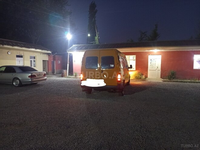 Ford Transit 1995, 140,000 km - 2.5 l - Salyan