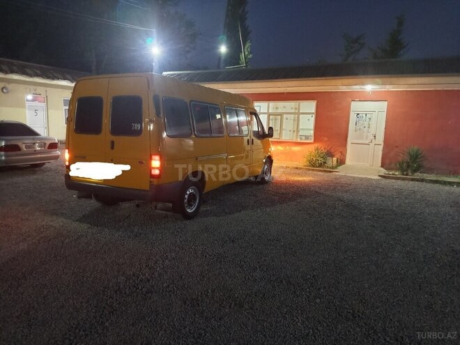 Ford Transit 1995, 140,000 km - 2.5 l - Salyan