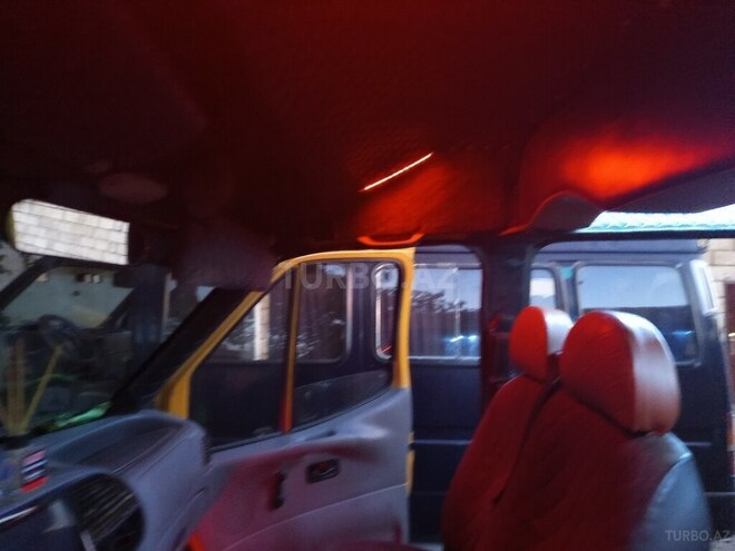 Ford Transit 1995, 140,000 km - 2.5 l - Salyan