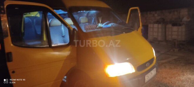 Ford Transit 1995, 140,000 km - 2.5 l - Salyan