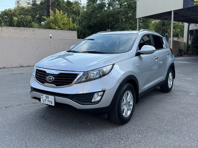 Kia Sportage 2011, 82,000 km - 2.0 l - Bakı