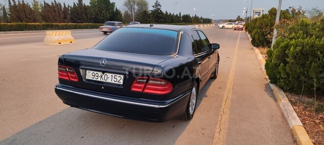 Mercedes E 280 2000, 437,770 km - 2.8 l - Kürdəmir