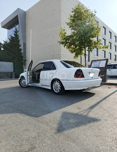 Mercedes C 230 1997, 261,000 km - 2.3 l - Şirvan