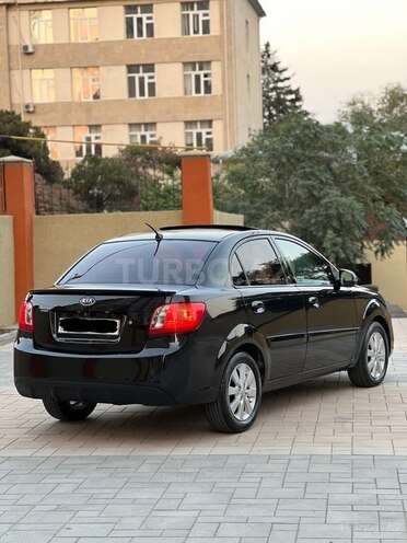 Kia Rio 2010, 220,000 km - 1.6 l - Bakı