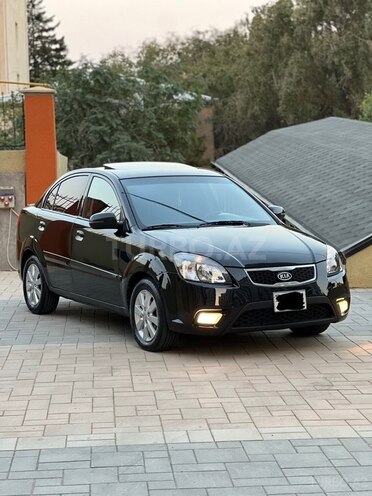 Kia Rio 2010, 220,000 km - 1.6 l - Bakı