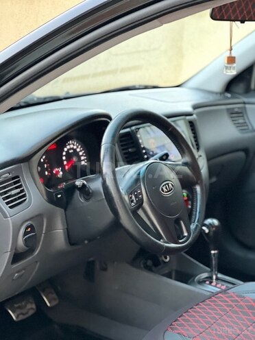 Kia Rio 2010, 220,000 km - 1.6 l - Bakı