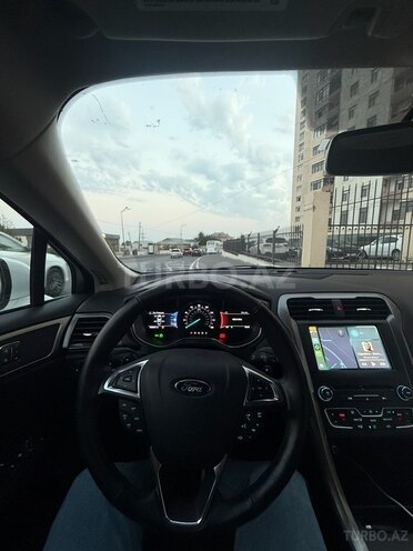 Ford Fusion (North America) 2017, 94,000 km - 2.0 л - Bakı