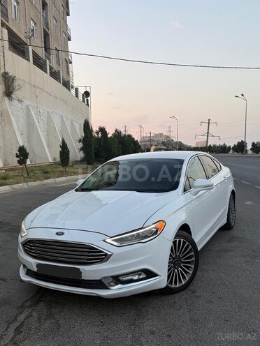 Ford Fusion (North America) 2017, 94,000 km - 2.0 л - Bakı