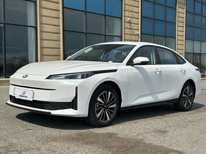 Changan Qiyuan A05 2025, 0 km - 1.5 л - Bakı