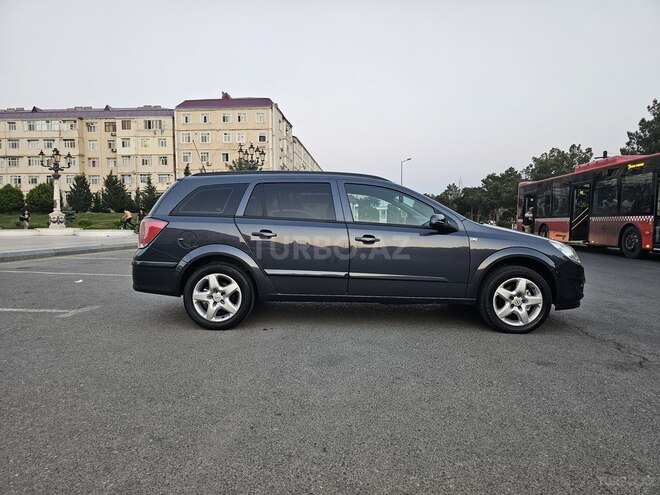 Opel Astra 2008, 250,000 km - 1.4 l - Sumqayıt
