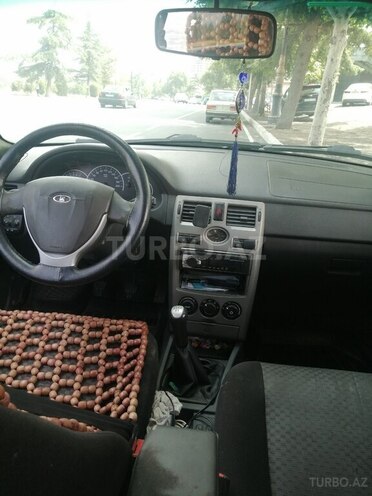 LADA (VAZ) Priora 2013, 320,000 km - 1.6 л - Gəncə