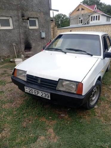 LADA (VAZ) 21099 2000, 300,000 km - 1.5 л - Quba