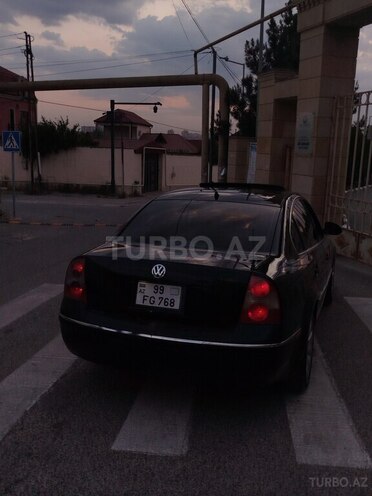 Volkswagen Passat 2004, 295,100 km - 1.8 l - Bakı