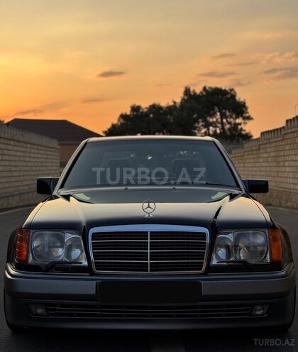 Mercedes E 500 1993, 150,000 km - 5.0 л - Bakı