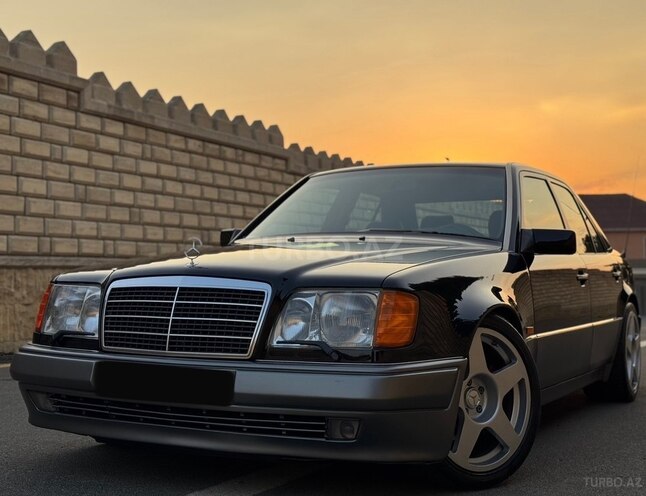 Mercedes E 500 1993, 150,000 km - 5.0 л - Bakı