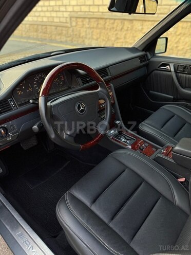 Mercedes E 500 1993, 150,000 km - 5.0 л - Bakı