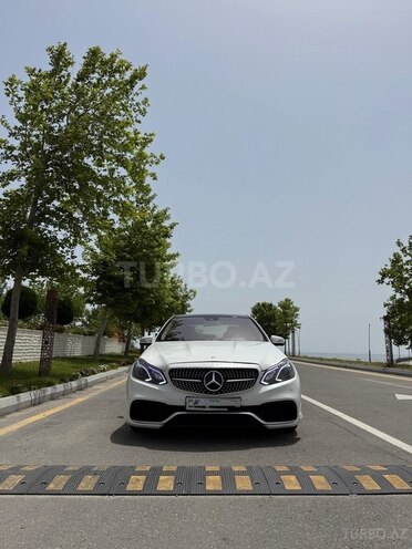 Mercedes E 200 2011, 330,000 km - 1.8 l - Bakı