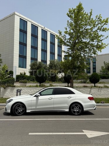 Mercedes E 200 2011, 330,000 km - 1.8 l - Bakı