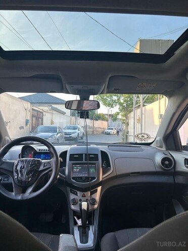 Chevrolet Aveo 2015, 284,547 km - 1.4 l - Bakı