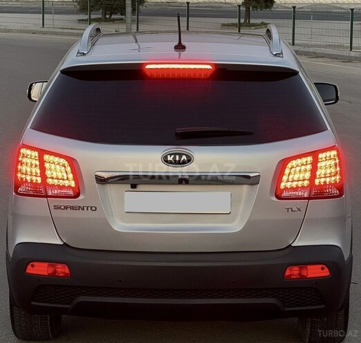 Kia Sorento 2011, 179,822 km - 2.0 л - Bakı