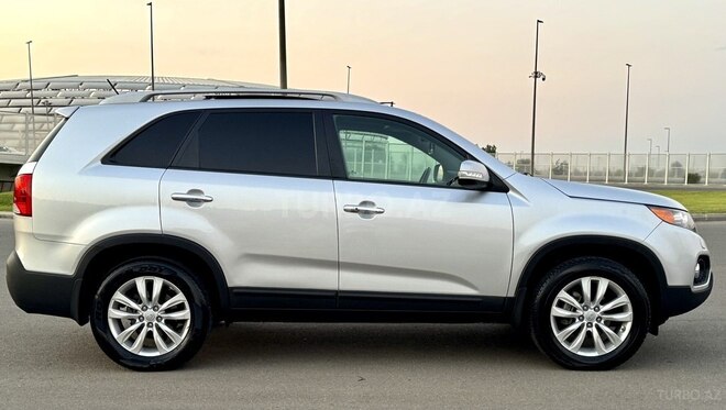 Kia Sorento 2011, 179,822 km - 2.0 л - Bakı