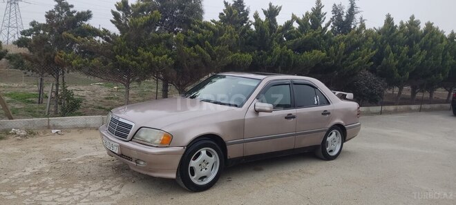 Mercedes C 200 1993, 456,987 km - 2.0 l - Bakı