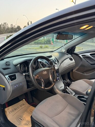 Hyundai Elantra 2014, 220,480 km - 1.8 l - Bakı