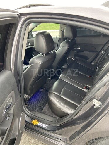 Chevrolet Cruze 2011, 245,000 km - 1.4 l - Füzuli