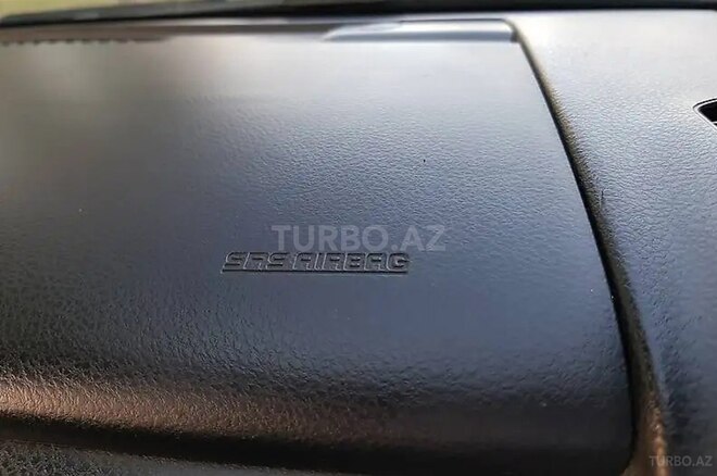 Suzuki Grand Vitara 2006, 320,000 km - 2.0 л - Qazax