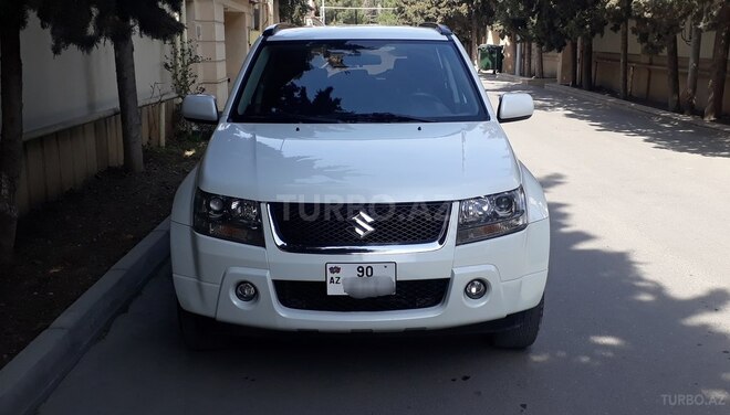 Suzuki Grand Vitara 2006, 320,000 km - 2.0 л - Qazax