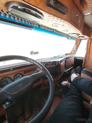 KamAz 55111 1988, 200,000 km - 12.0 l - Tərtər
