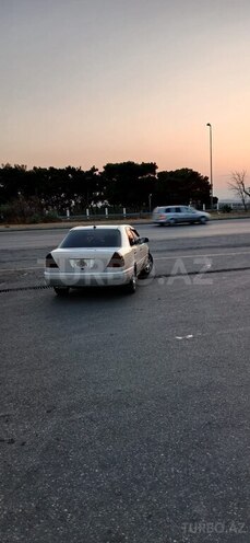 Mercedes C 200 1995, 500,000 km - 2.0 l - Sumqayıt