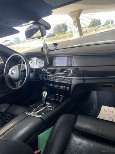 BMW 740 2011, 311,000 km - 3.0 л - Bakı