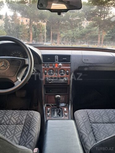 Mercedes C 220 1995, 255,000 km - 2.2 l - Xırdalan
