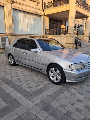 Mercedes C 220 1995, 255,000 km - 2.2 l - Xırdalan