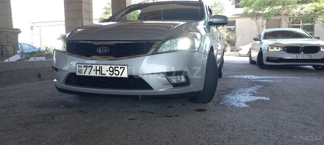 Kia  2009, 263,000 km - 1.6 l - Bakı