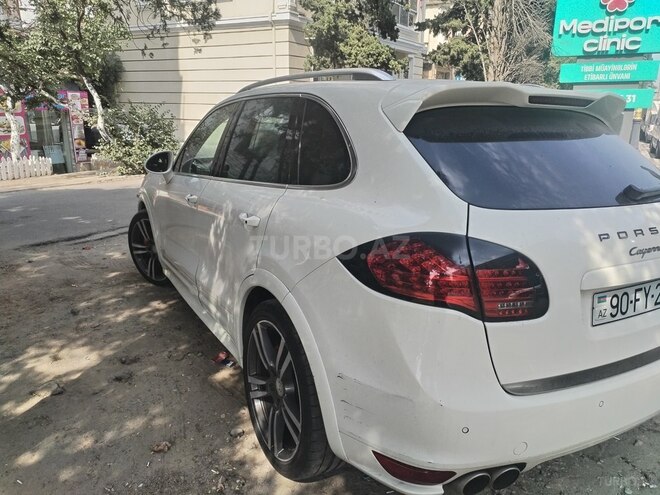 Porsche Cayenne Turbo 2010, 280,000 km - 4.8 l - Bakı