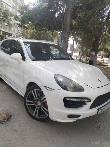 Porsche Cayenne Turbo 2010, 280,000 km - 4.8 l - Bakı